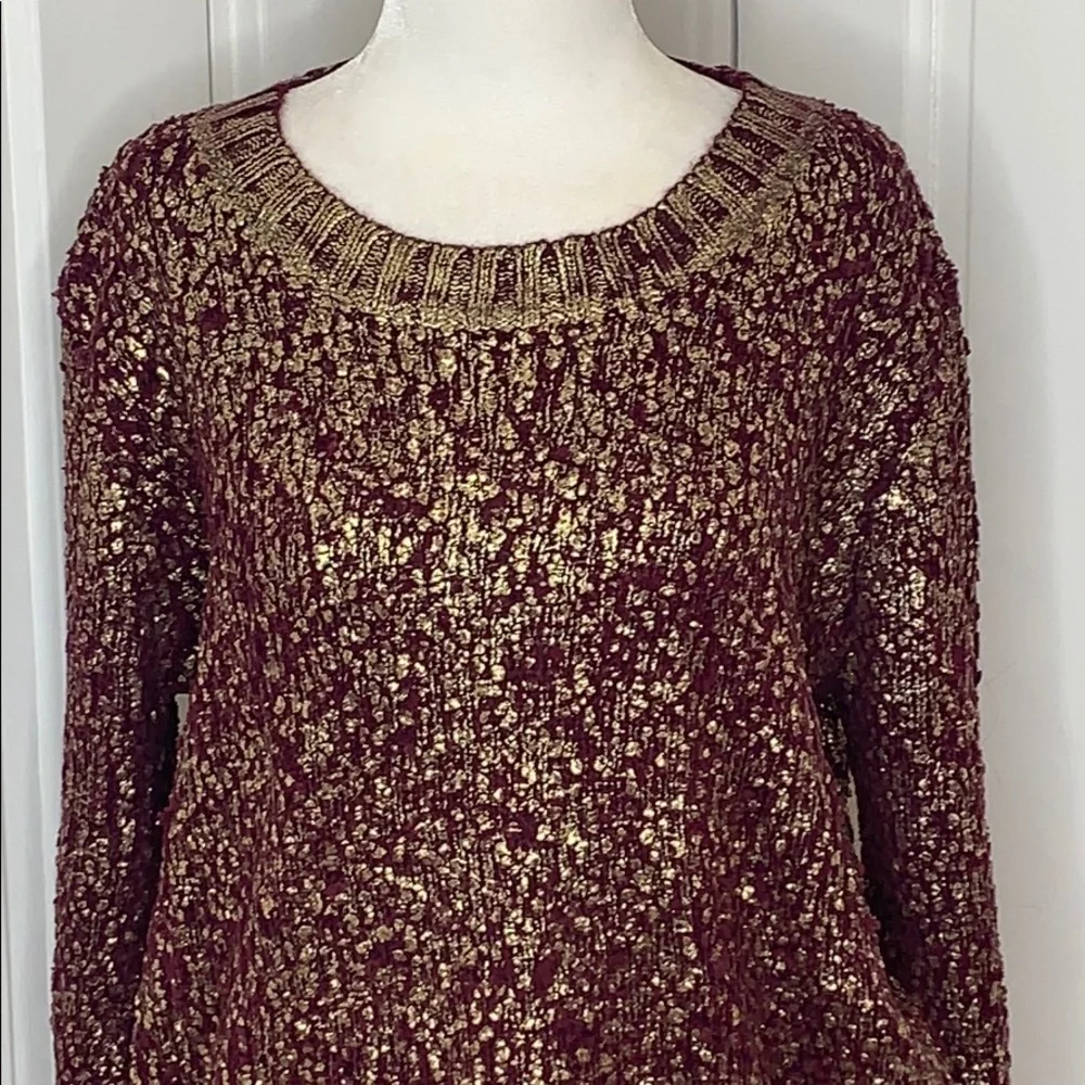 LUSH•SWEATER - Picture 2 of 10